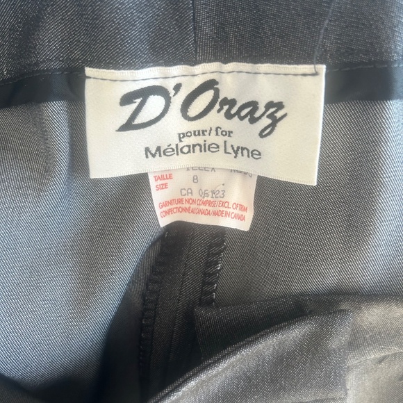 Melanie Lyne by D’Oraz Blazer and Pant Suit in a Dark Denim Colour - Picture 9 of 10